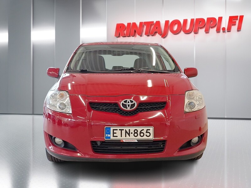 Toyota Auris vaihtoauto