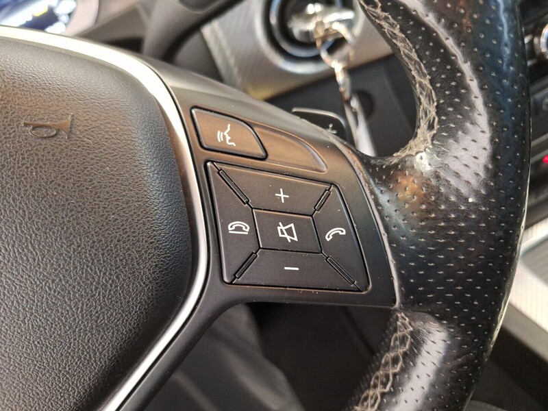 Mercedes-Benz GLK vaihtoauto