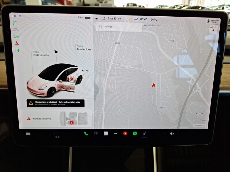 Tesla Model 3 vaihtoauto