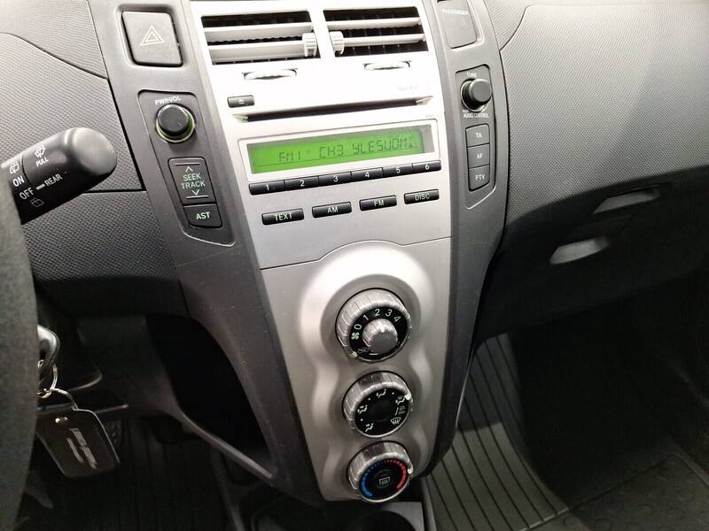 Toyota Yaris vaihtoauto