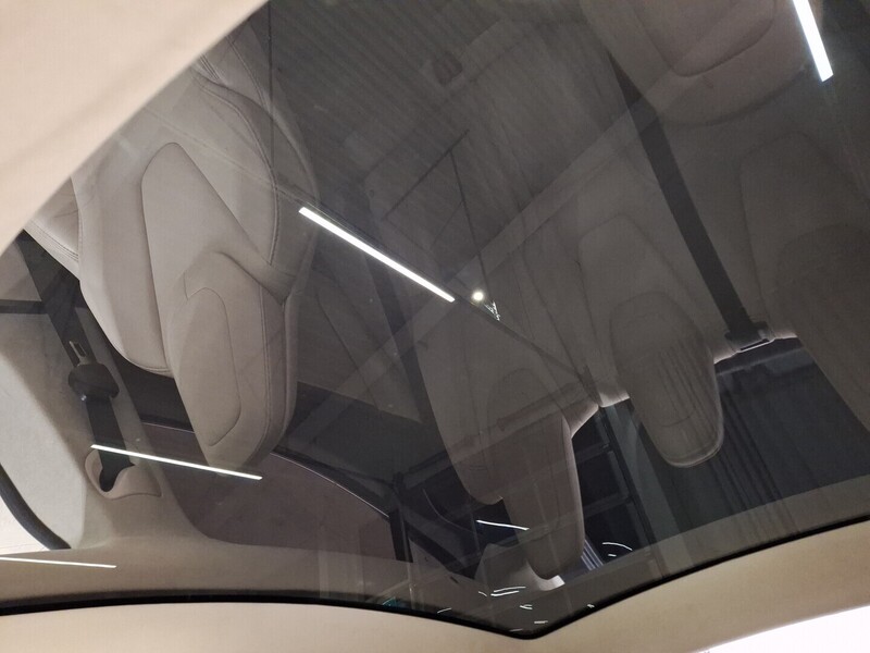 Tesla Model S vaihtoauto