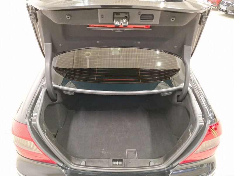 Mercedes-Benz CLK vaihtoauto