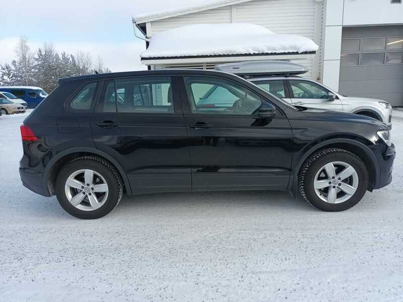 Volkswagen Tiguan vaihtoauto