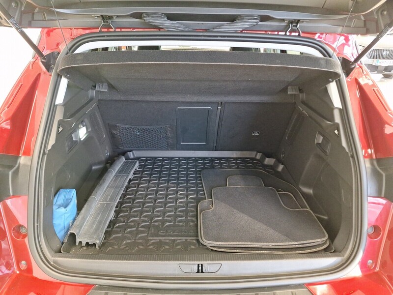 Opel Grandland X vaihtoauto