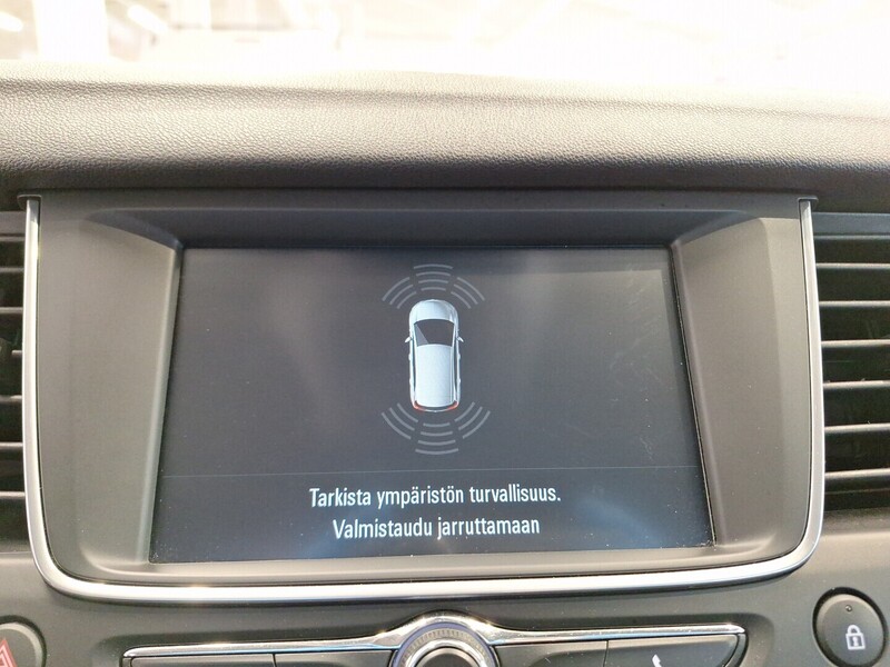 Opel Grandland X vaihtoauto