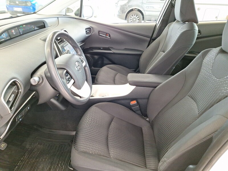 Toyota Prius vaihtoauto