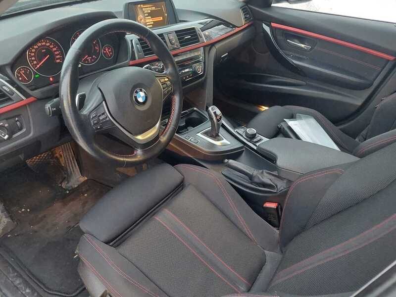 BMW 330 vaihtoauto