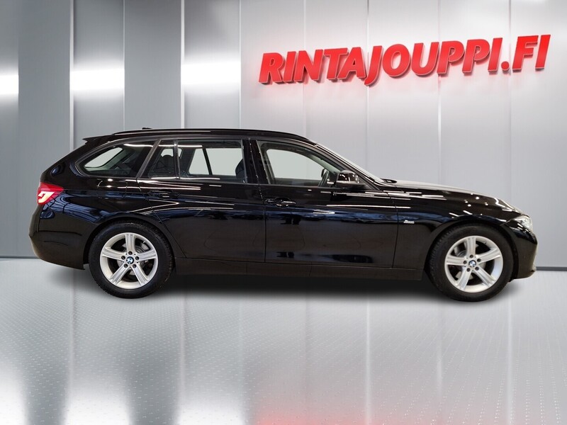 BMW 330 vaihtoauto