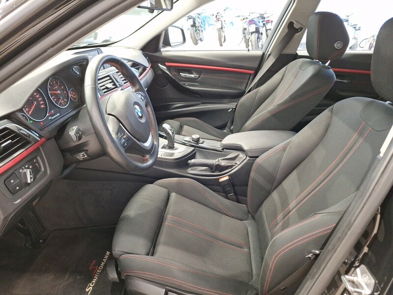 BMW 330 vaihtoauto