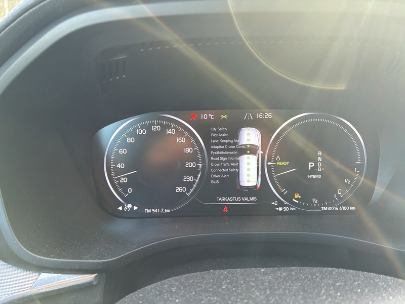 Volvo XC60 vaihtoauto