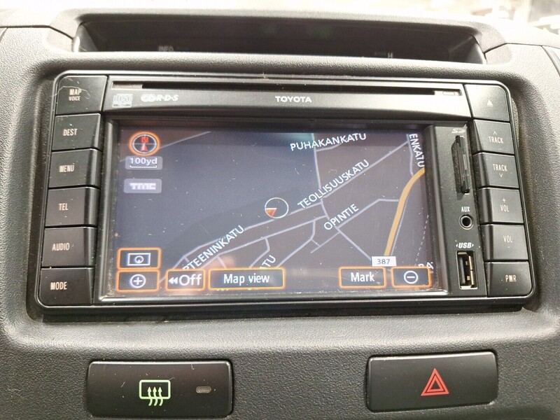 Toyota Hilux vaihtoauto