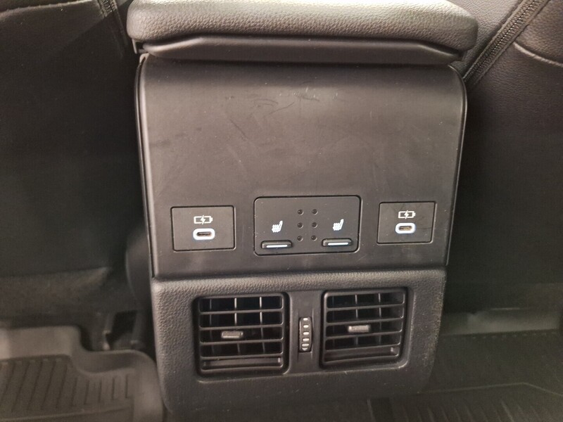 Toyota bZ4X vaihtoauto