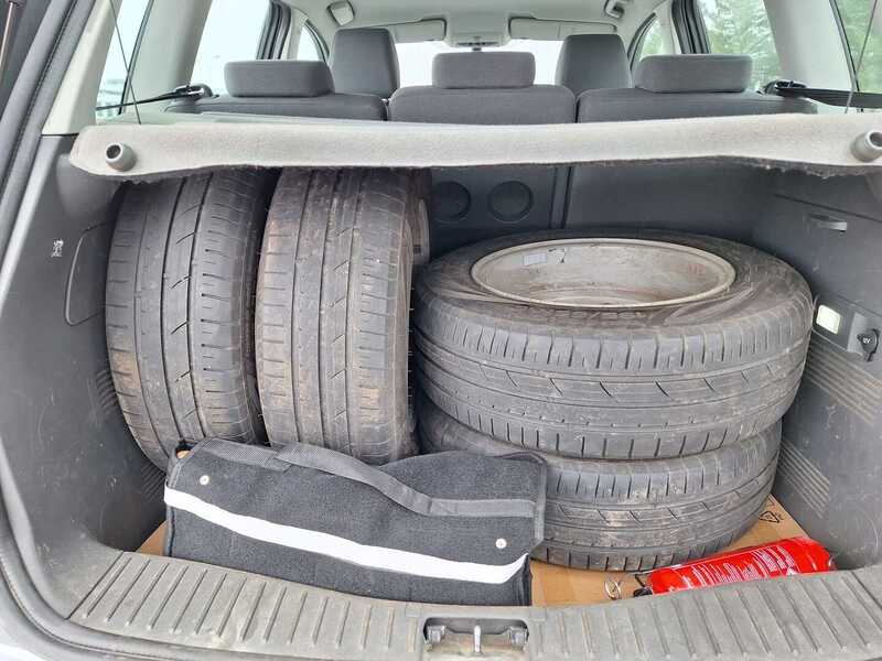 Ford Focus C-MAX vaihtoauto