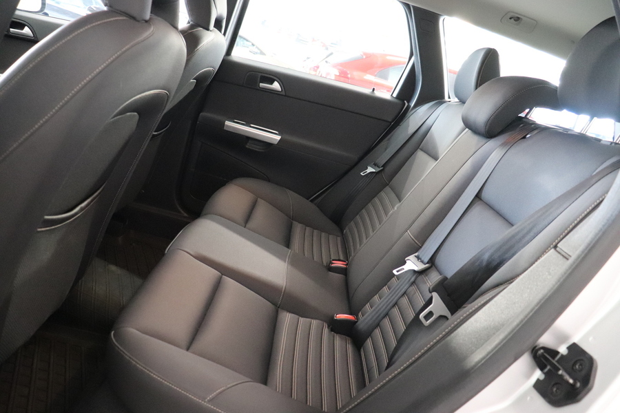 Volvo V50 vaihtoauto