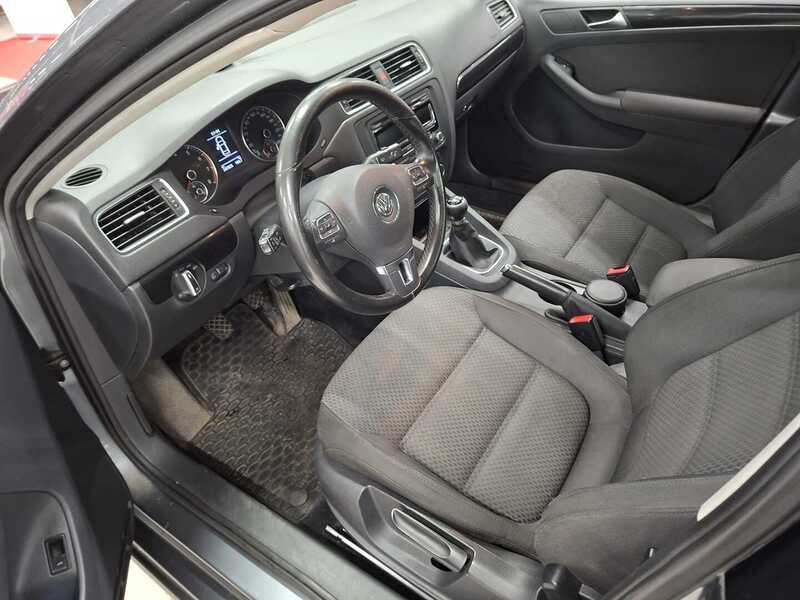 Volkswagen Jetta vaihtoauto