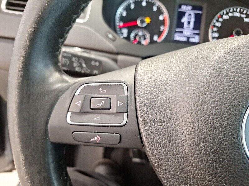 Volkswagen Jetta vaihtoauto