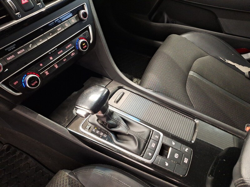Kia Optima vaihtoauto