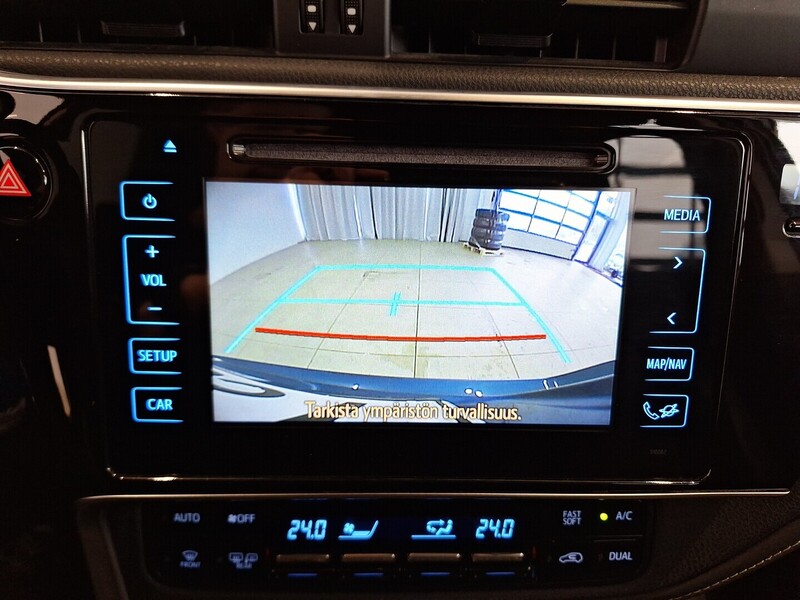 Toyota Auris vaihtoauto