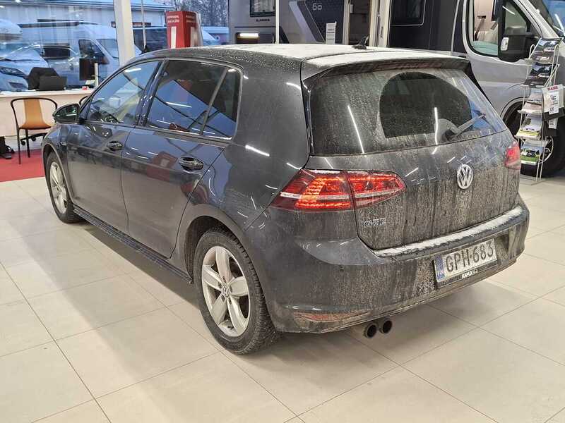 Volkswagen Golf vaihtoauto