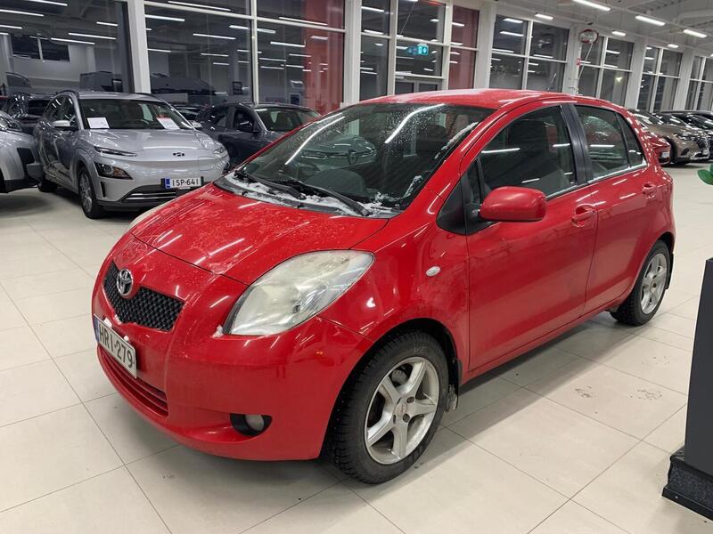 Toyota Yaris vaihtoauto