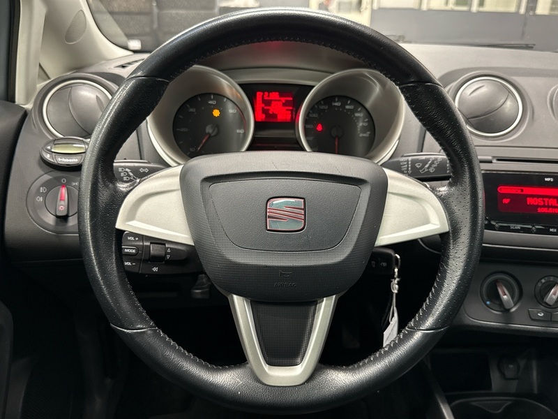 SEAT Ibiza ST vaihtoauto