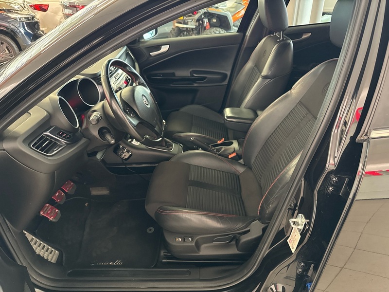 Alfa Romeo Giulietta vaihtoauto