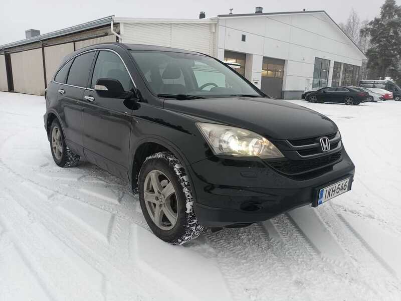 Honda CR-V vaihtoauto