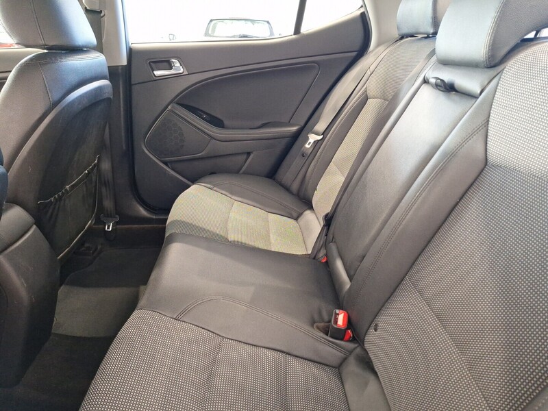 Kia Optima vaihtoauto