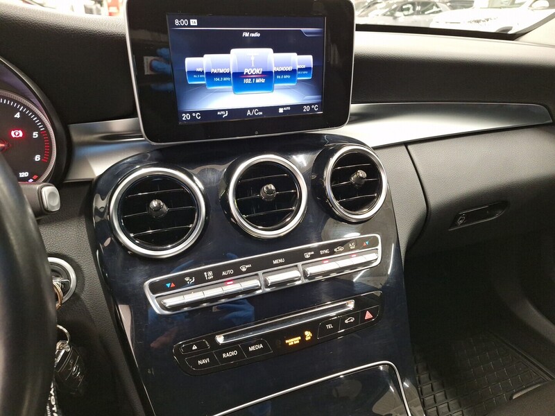 Mercedes-Benz C vaihtoauto