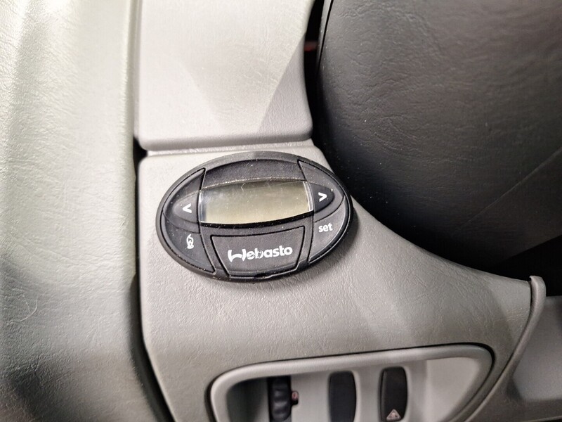 Nissan Primastar vaihtoauto