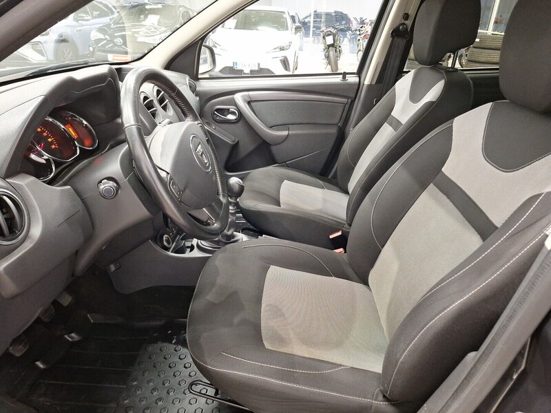 Dacia Duster vaihtoauto