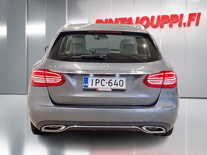 Mercedes-Benz C vaihtoauto