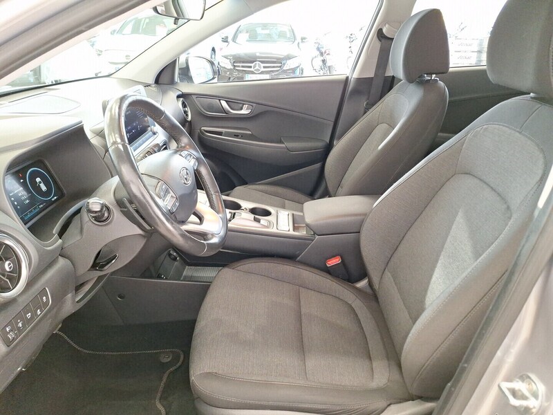 Hyundai Kona vaihtoauto