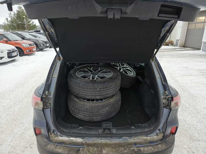 Ford Kuga vaihtoauto