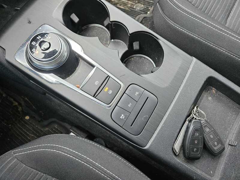 Ford Kuga vaihtoauto