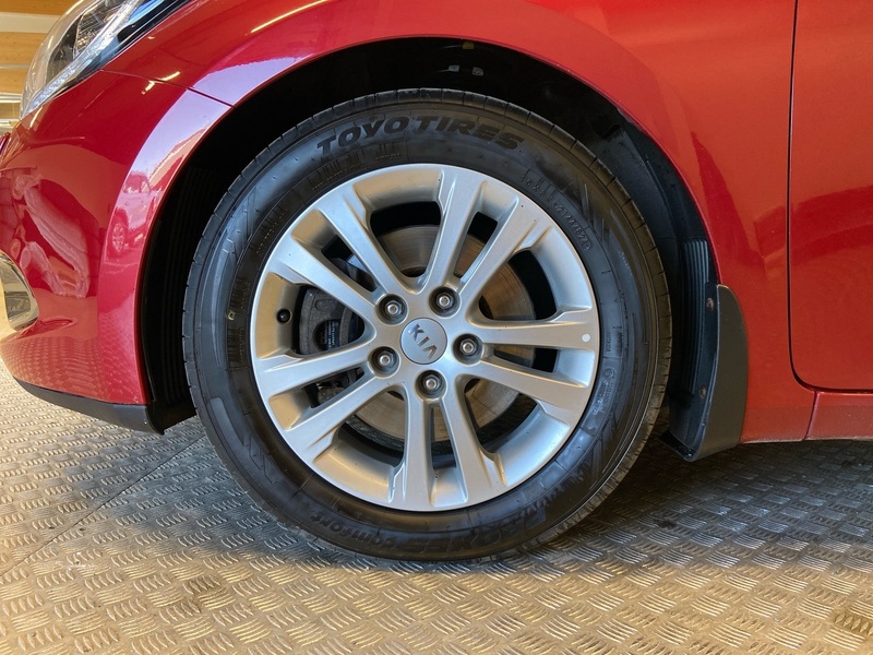 Kia Ceed vaihtoauto