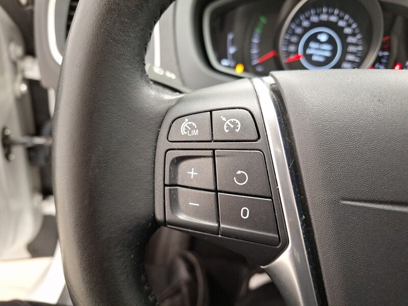 Volvo V40 vaihtoauto