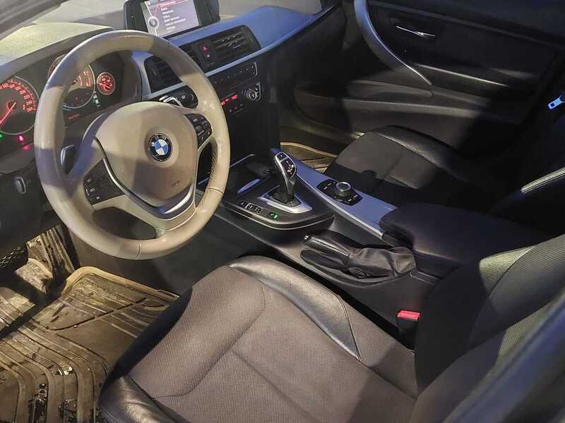BMW 320 vaihtoauto