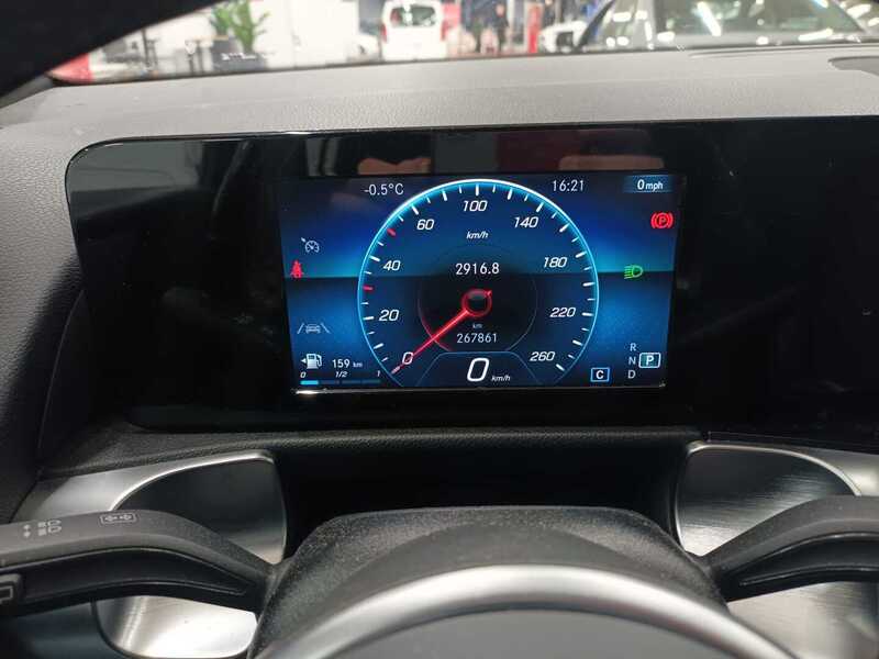 Mercedes-Benz GLB vaihtoauto