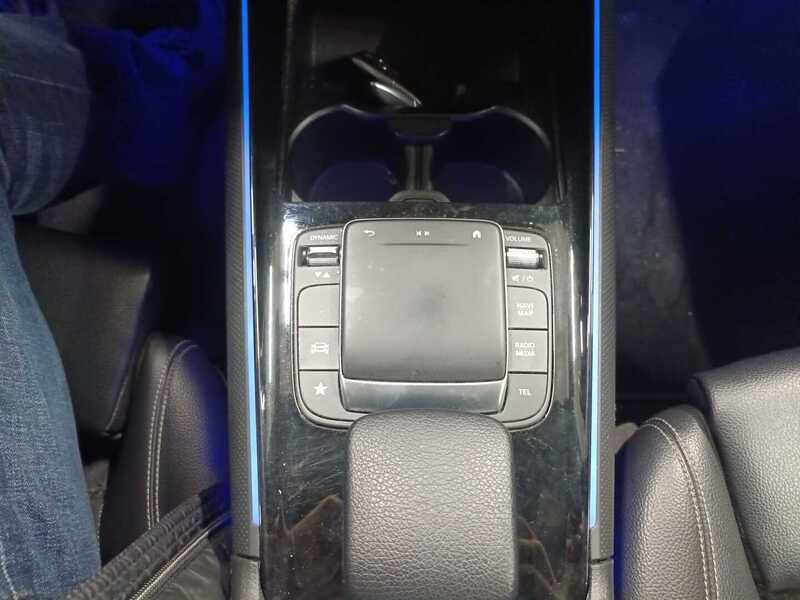 Mercedes-Benz GLB vaihtoauto