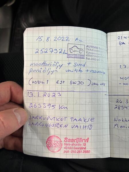 Toyota Hilux vaihtoauto