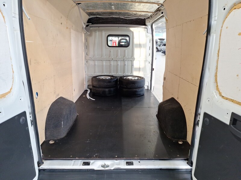 Peugeot Boxer vaihtoauto