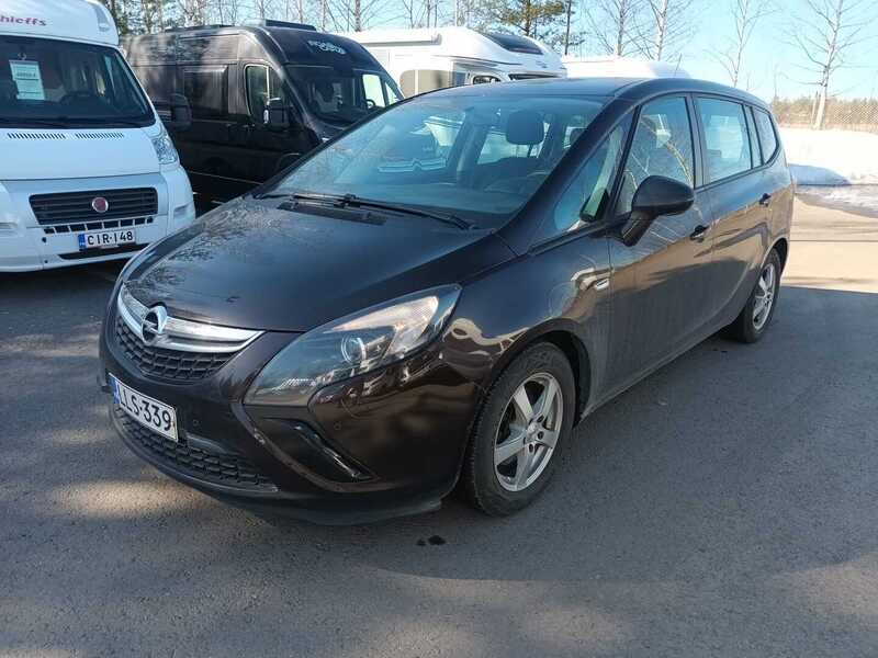Opel Zafira Tourer vaihtoauto