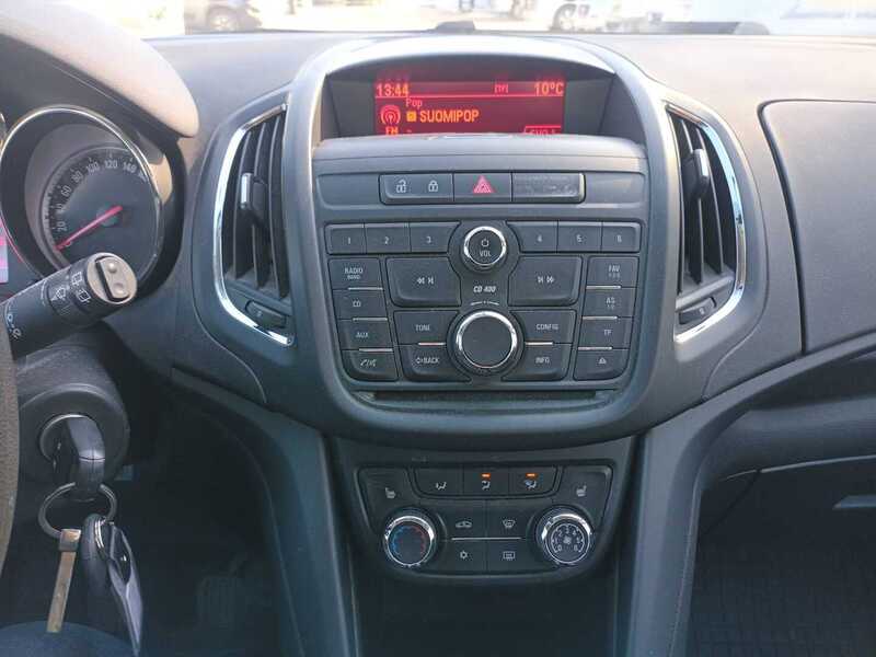 Opel Zafira Tourer vaihtoauto