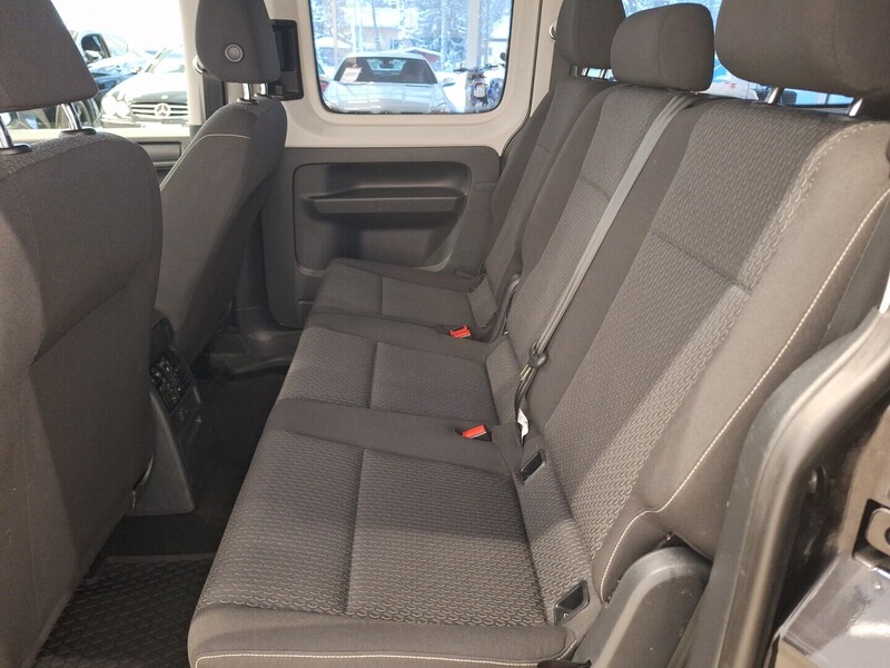 Volkswagen Caddy Maxi vaihtoauto