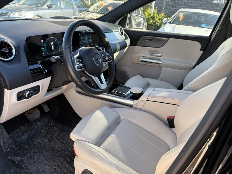 Mercedes-Benz GLA vaihtoauto