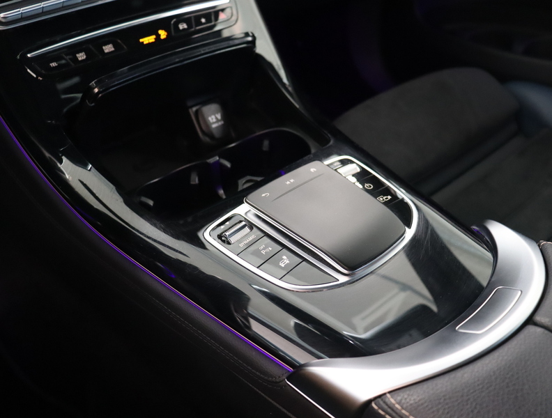 Mercedes-Benz EQC vaihtoauto