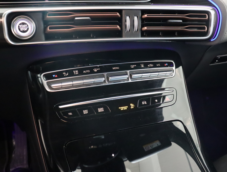 Mercedes-Benz EQC vaihtoauto