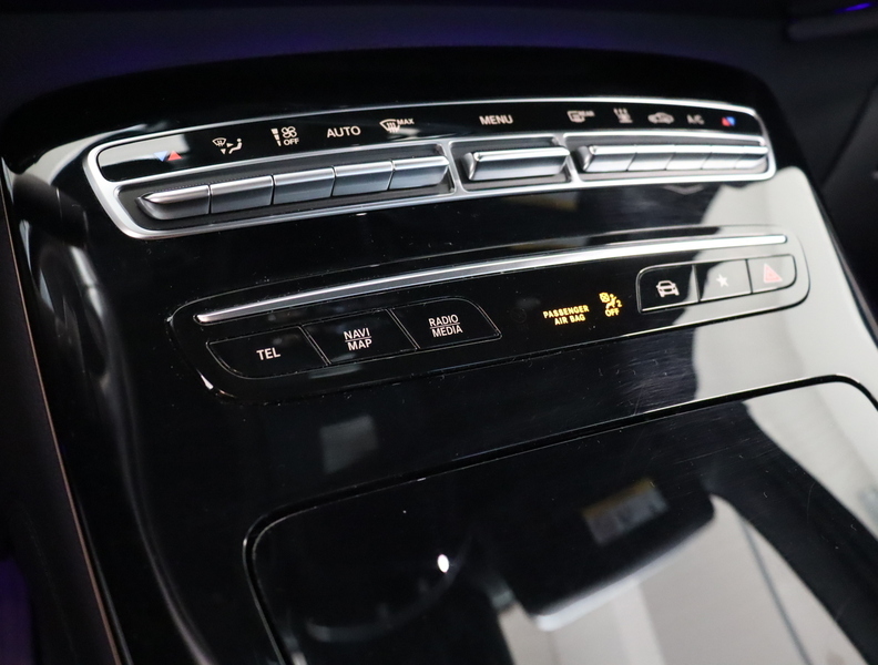 Mercedes-Benz EQC vaihtoauto