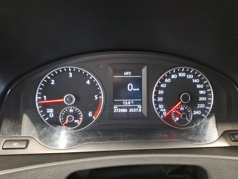 Volkswagen Caravelle vaihtoauto